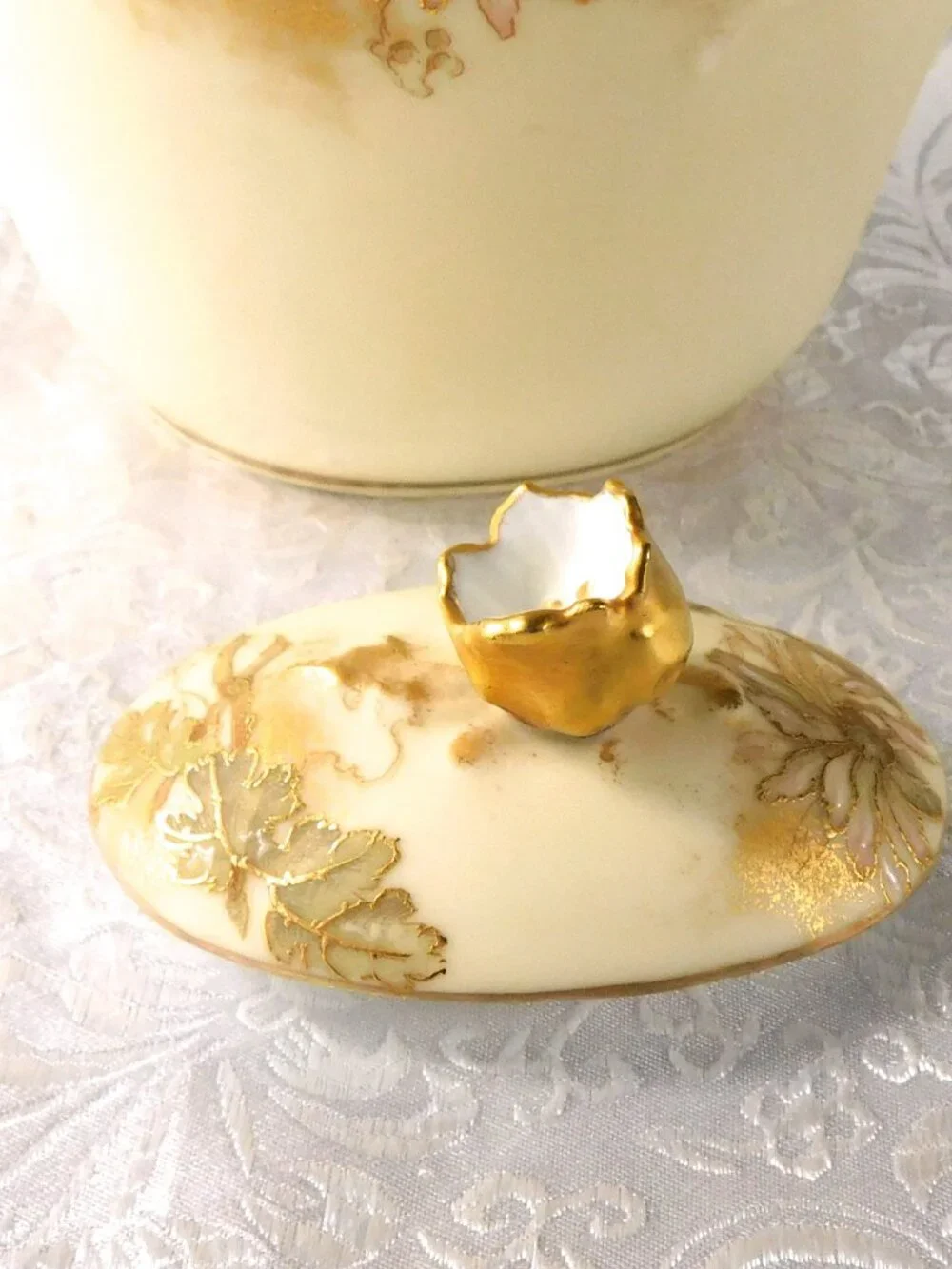 Alfred Lanternier Limoges this cream